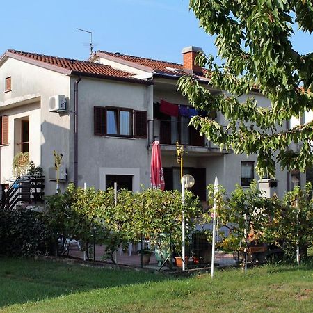 Apartments With A Parking Space Umag - 7109 Exterior photo